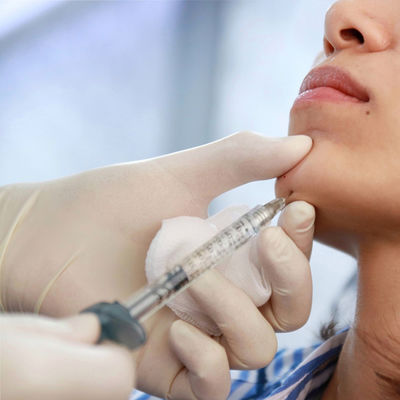 Крест геля Hyaluronic впрысок геля медицинский вводимый Hyaluronic кисловочный соединил 24mg/Ml